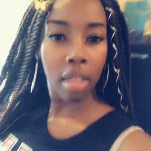 Meet your Posher, Marie